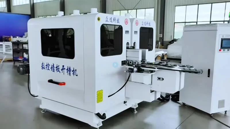 CNC machine à rainurer pour panneaux muraux (simple face)