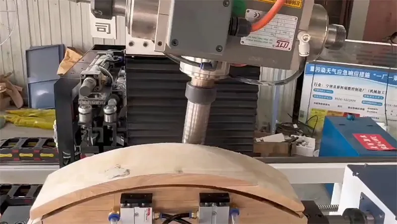 CNC Tour 5 axes - façonnage et ponçage