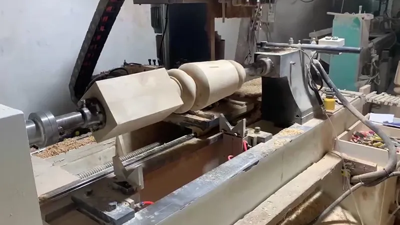 CNC centre d'usinage 4 axes pour le bois