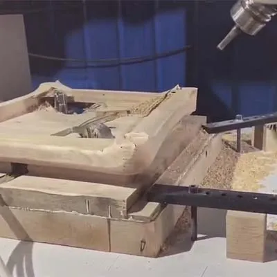 CNC centre d'usinage 5 axes à deux tables pour le bois