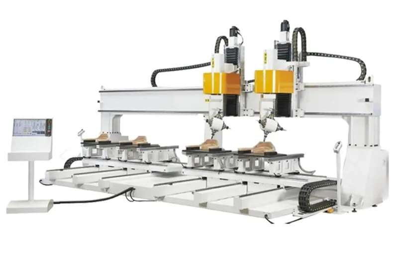 Centre d’usinage CNC 5 axes à 2 têtes et 2 canaux d’usinage